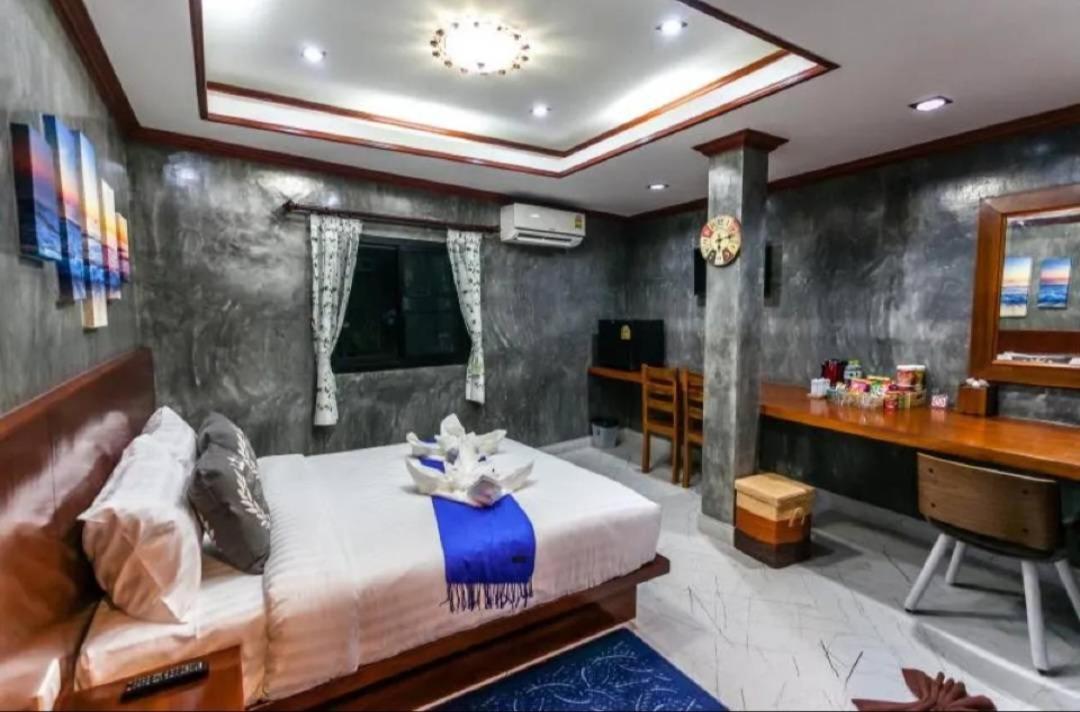 Areeya Phubeach Resort Coliving Coworking Ao Nang Buitenkant foto