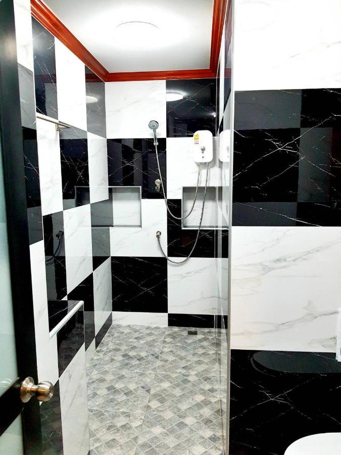 Areeya Phubeach Resort Coliving Coworking Ao Nang Buitenkant foto