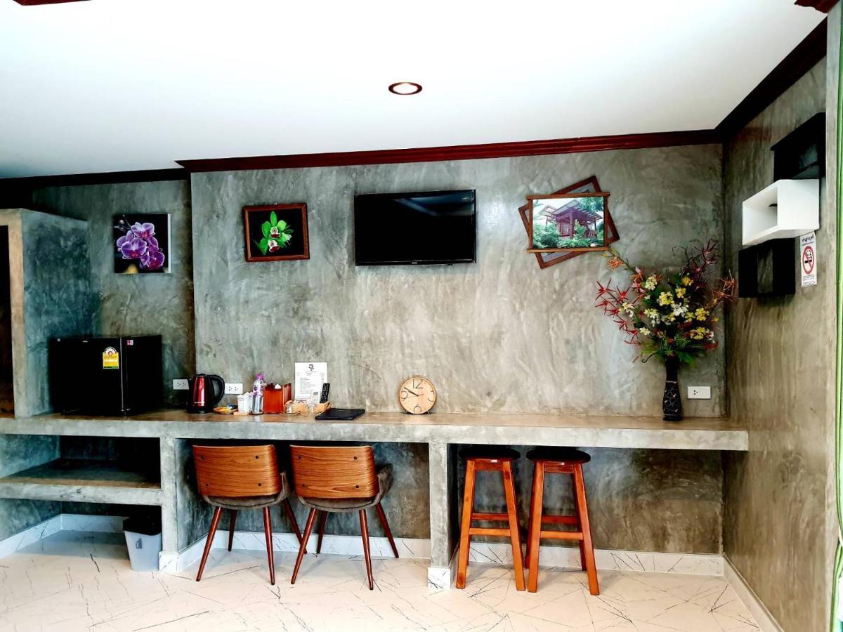 Areeya Phubeach Resort Coliving Coworking Ao Nang Buitenkant foto