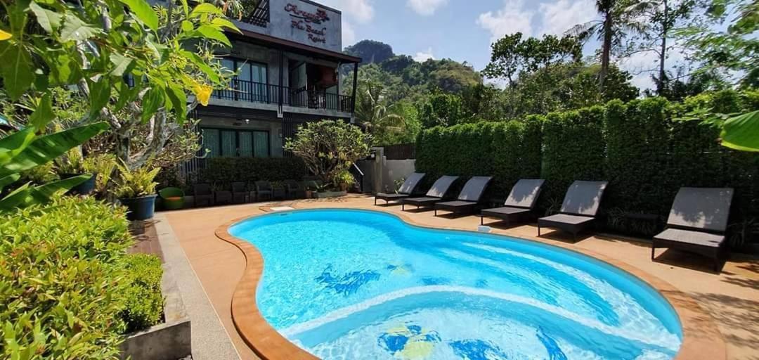 Areeya Phubeach Resort Coliving Coworking Ao Nang Buitenkant foto