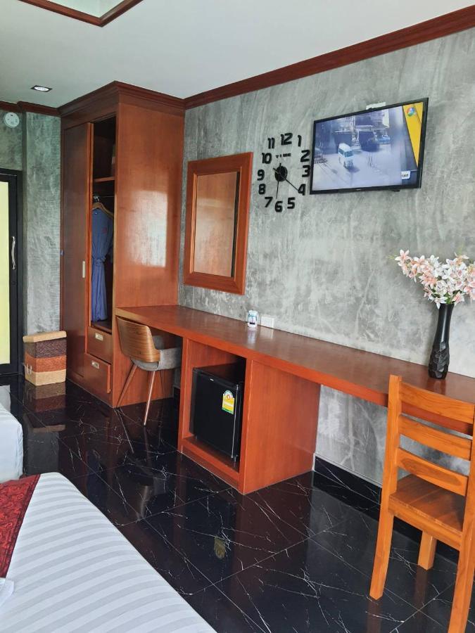 Areeya Phubeach Resort Coliving Coworking Ao Nang Buitenkant foto