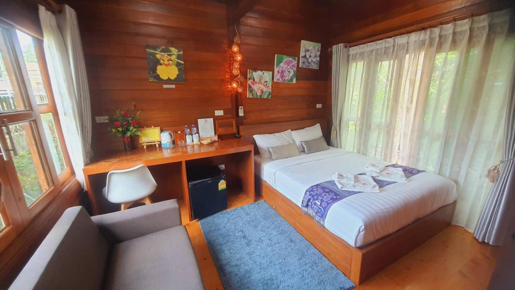 Areeya Phubeach Resort Coliving Coworking Ao Nang Buitenkant foto